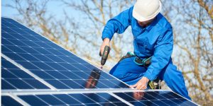 Installation Maintenance Panneaux Solaires Photovoltaïques à Noyales